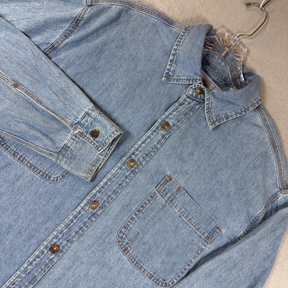Levi Strauss Signature Shirt Men Large Denim Long Sleeve Snap Pockets NWT